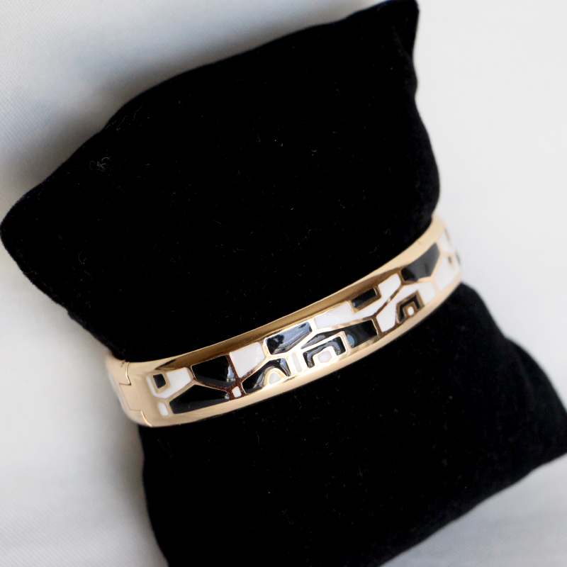Pulsera ajustable
