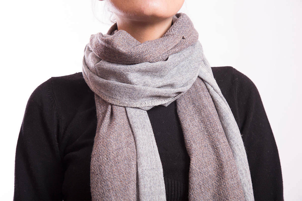 Pashmina de Lana Gruesa de Cashmere tipo bufanda, gris 02