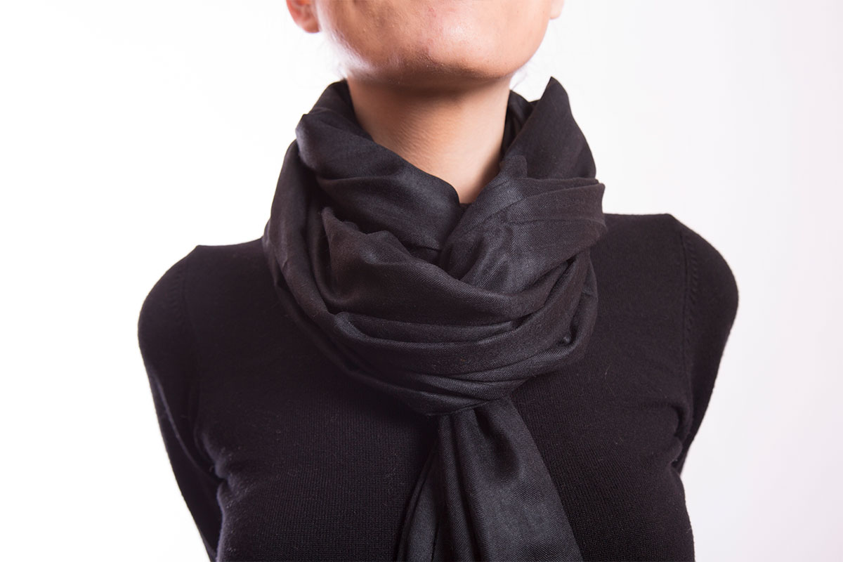 Pashmina de Lana Fina de Cashemere un color, negro